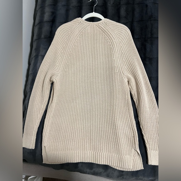 Abercrombie cardigan. - Picture 2 of 4